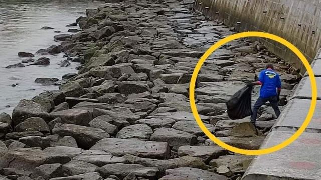 Man In Penang Praised For Cleaning Up Garbage-Filled Waterfront All By Himself