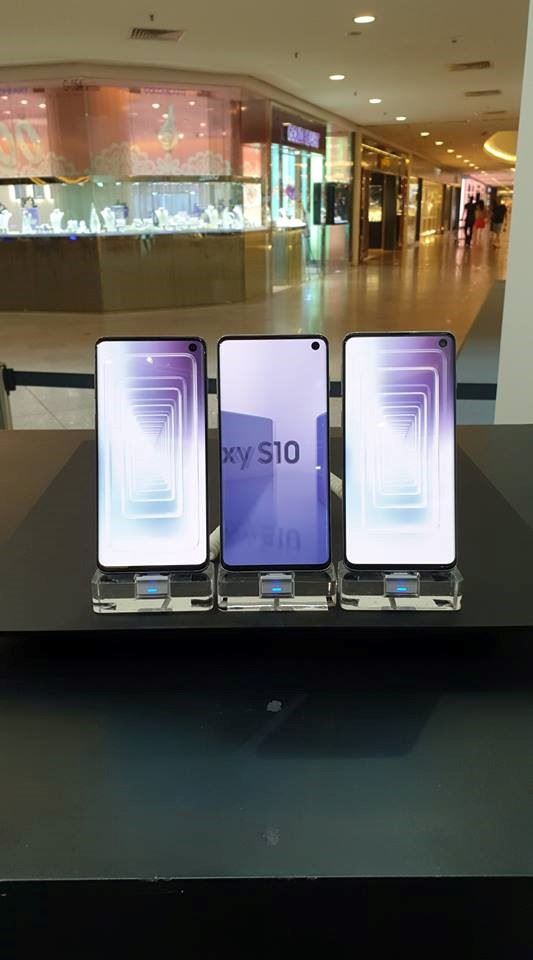 nak tengok selebriti lakukan aktiviti ekstrem pilihan korang? semuanya boleh di travel show interaktif pertama ni! 