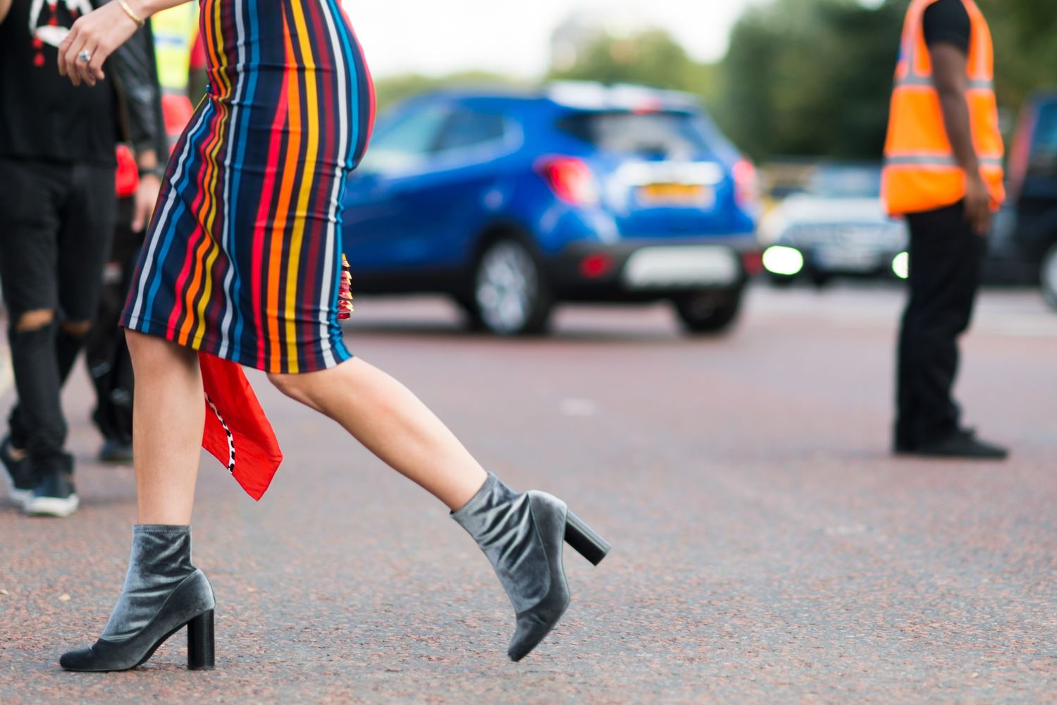 patut ke tak simpan gambar ex ? 