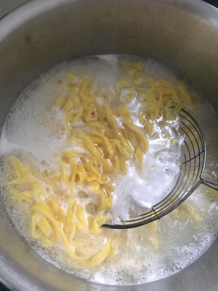 buat sendiri mi kuning tanpa guna mesin dan bebas msg