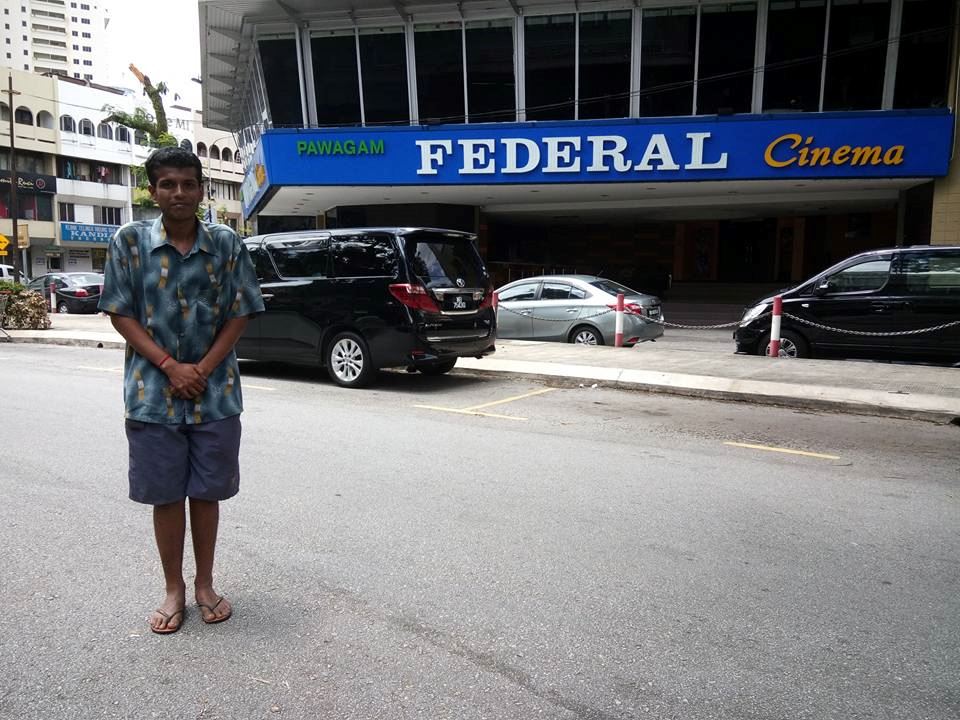 anak muda jalan 20km sehari cari kerja buat filem