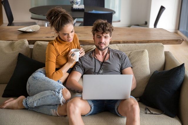 patut ke tak simpan gambar ex ? 