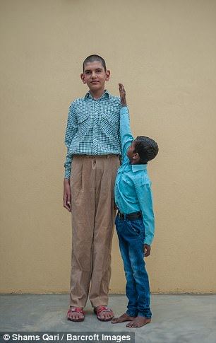 baru 8 tahun tapi kanak-kanak ini dah capai tinggi 1.85 meter !