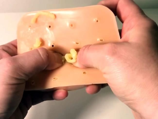 ni mainan khas untuk orang yang suka sangat picit jerawat