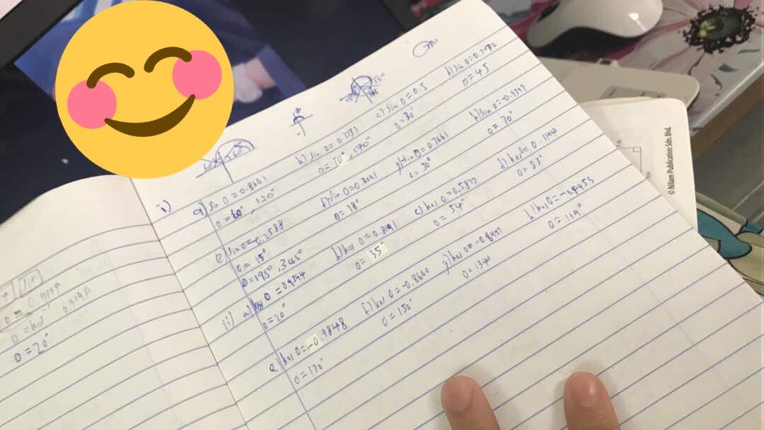 digelar pelajar takda kepala, asyik tenung meja. tapi apa cikgu ni buat ?