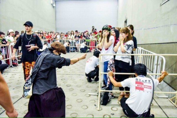 ni cara paling sweet g-dragon buat untuk peminatnya 