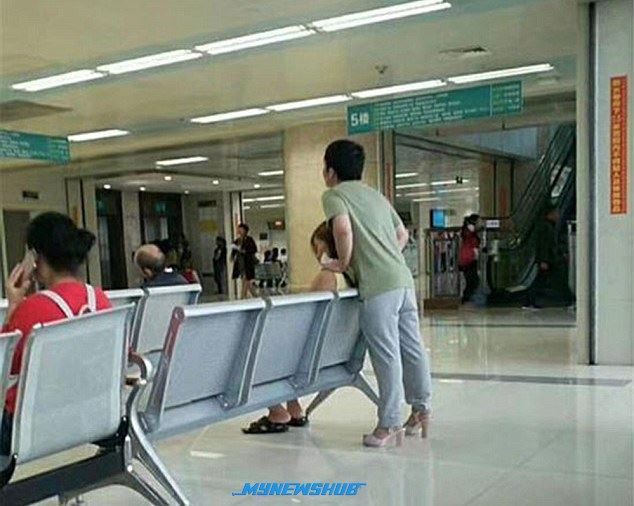 lelaki sanggup pakai kasut tumit tinggi asalkan kekasih selesa