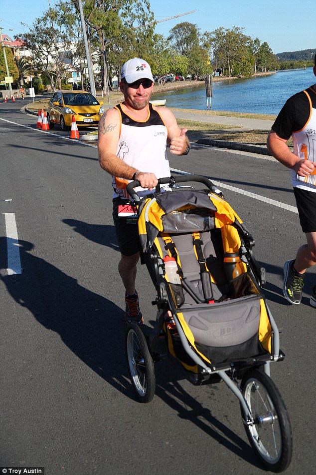 kena gelak sebab tolak stroller kosong masa marathon, ini sebab sebenarnya