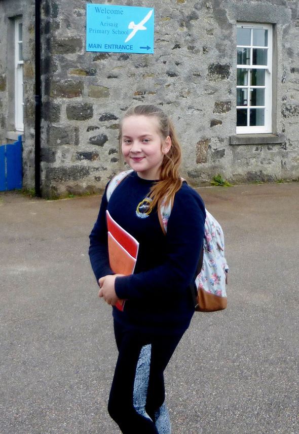 cikgu tiada dalam kelas, pelajar 11 tahun tulis sendiri surat aduan