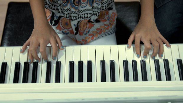 14 ahli keluarga de silva ini ada 12 jari tangan dan kaki