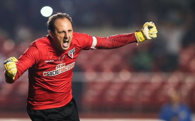 5 penjaga gol ini pernah jaringkan puluhan gol sepanjang karier