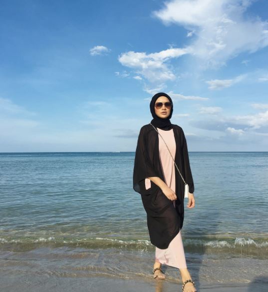 rupanya fattah amin tukar flight elak bertembung neelofa