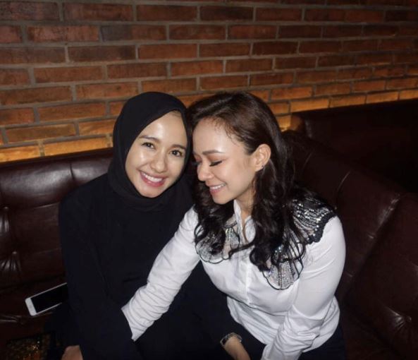 engku emran kahwini laudya cynthia bella september ini ?