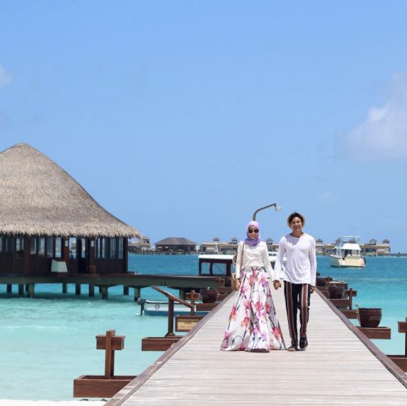 giliran nazim othman bawa isteri sambut ulangtahun perkahwinan ke maldives 