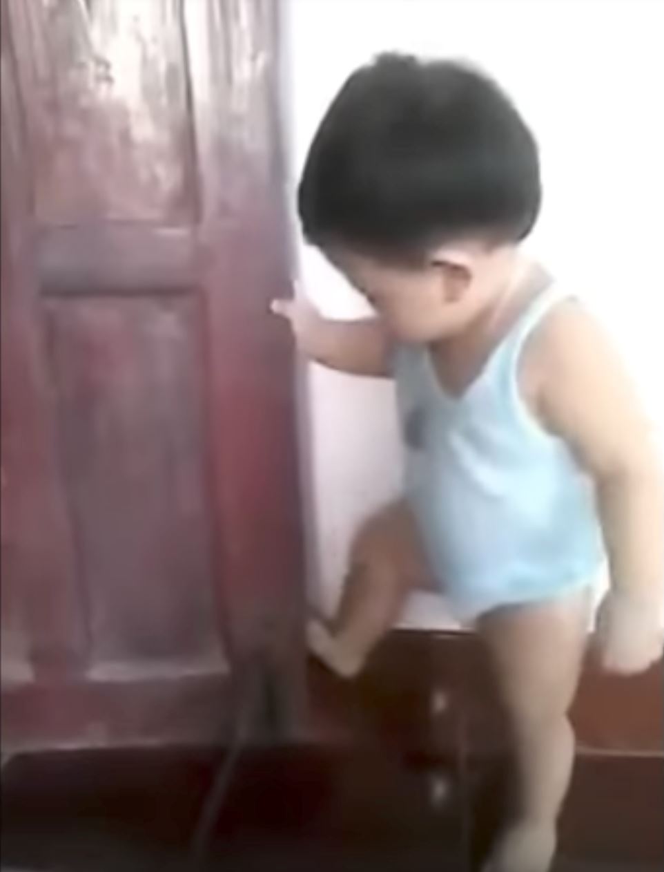 ingatkan bayi ini betul-betul tersepit, rupa-rupanya drama