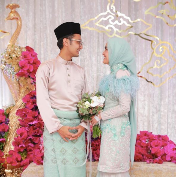 pertemuan pertama diaturkan era fm, elfira kahwin mac 2018