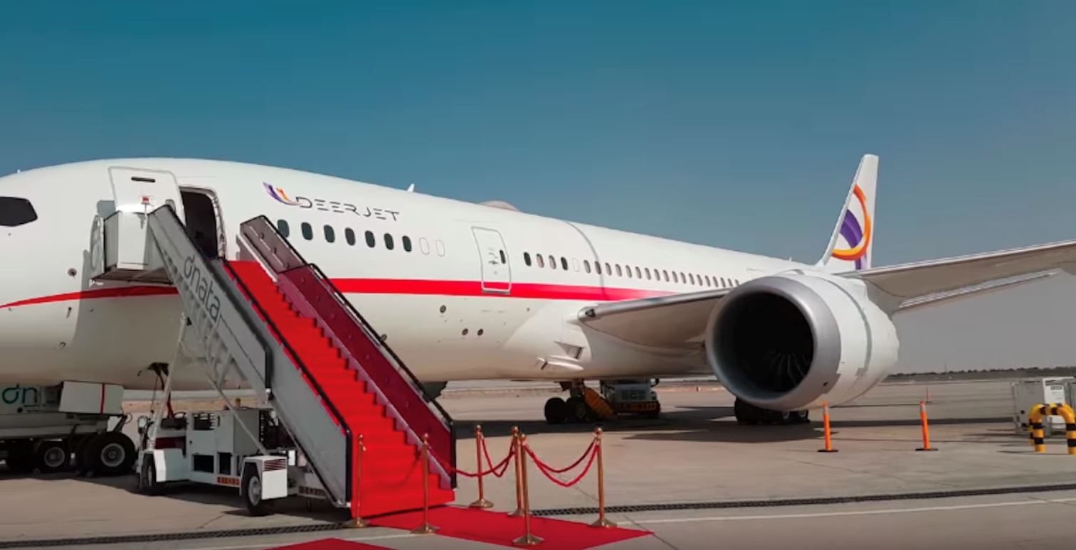 bawa penthouse terbang di udara dalam kapal boeing 787 