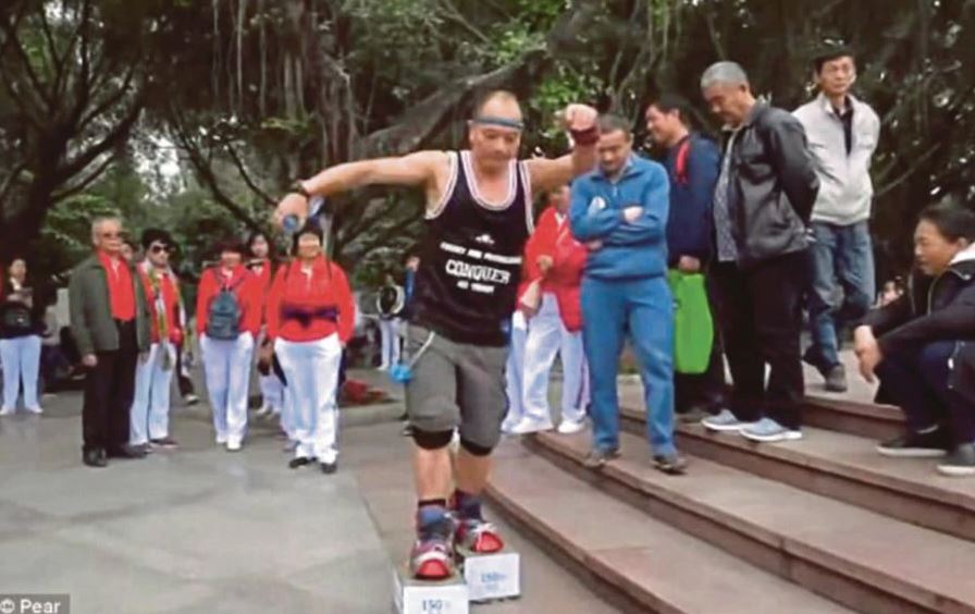 lelaki ni dedahkan senaman untuk tumbuhkan rambut