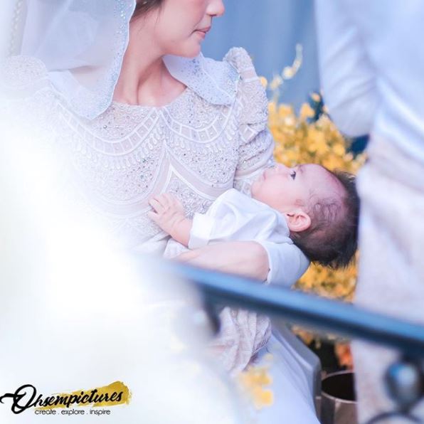 comelnya anak amyra dan amar baharin pada majlis aqiqah 