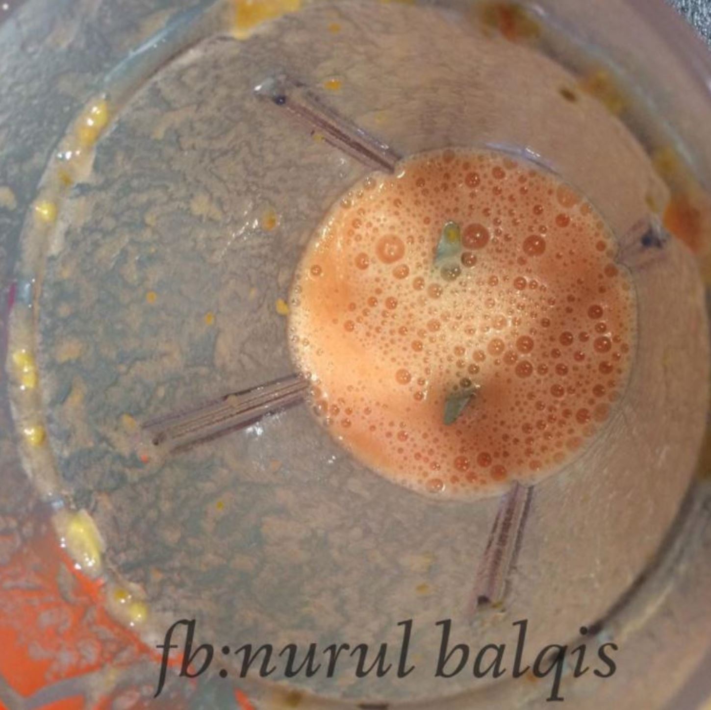 guna ais kiub tomato untuk dapat kulit lebih cerah? ini caranya!