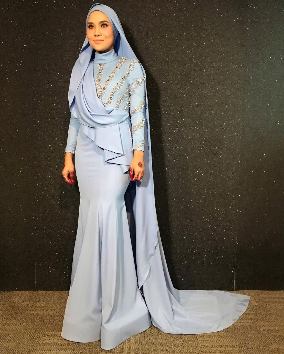 indah ruhaila sah isteri ahmad shariff dengan sekali lafaz