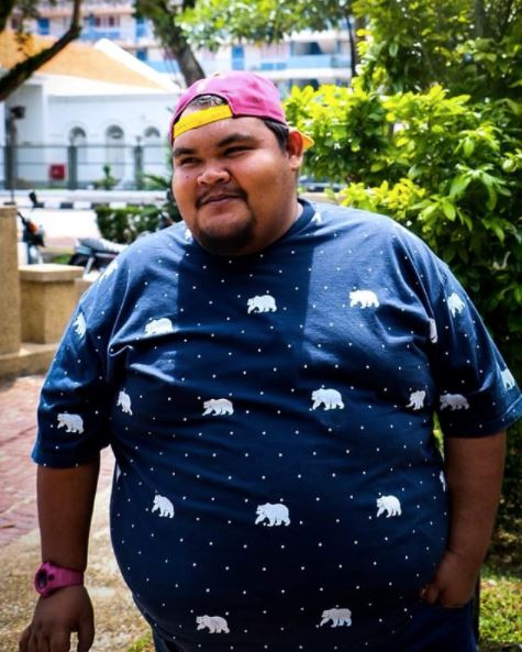 selepas achey, abam pula muncul dengan single pertama