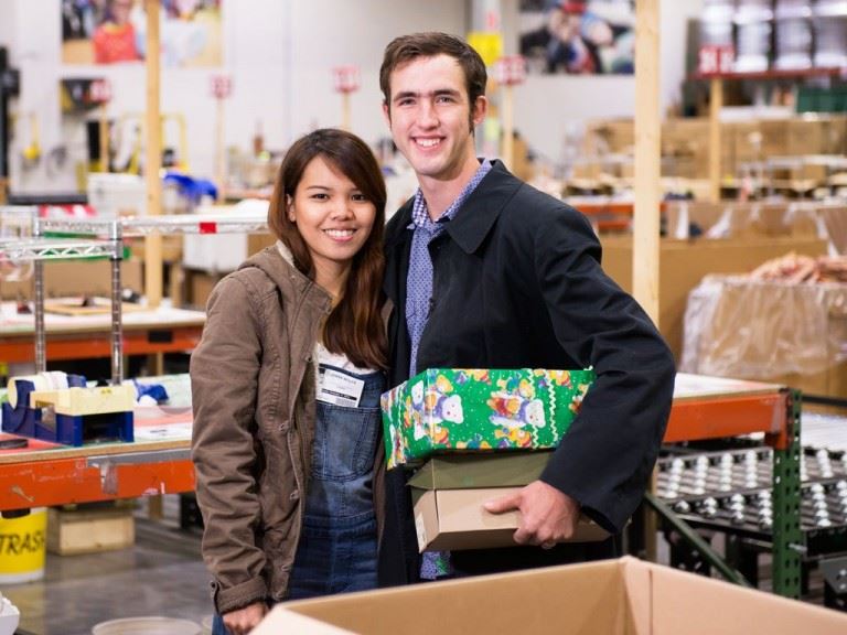 budak lelaki bagi bantuan kemanusiaan 15 tahun lalu kahwini gadis tersebut