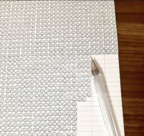 disebabkan nak tahu berapa banyak dakwat dalam pen, tengok apa lelaki ni buat