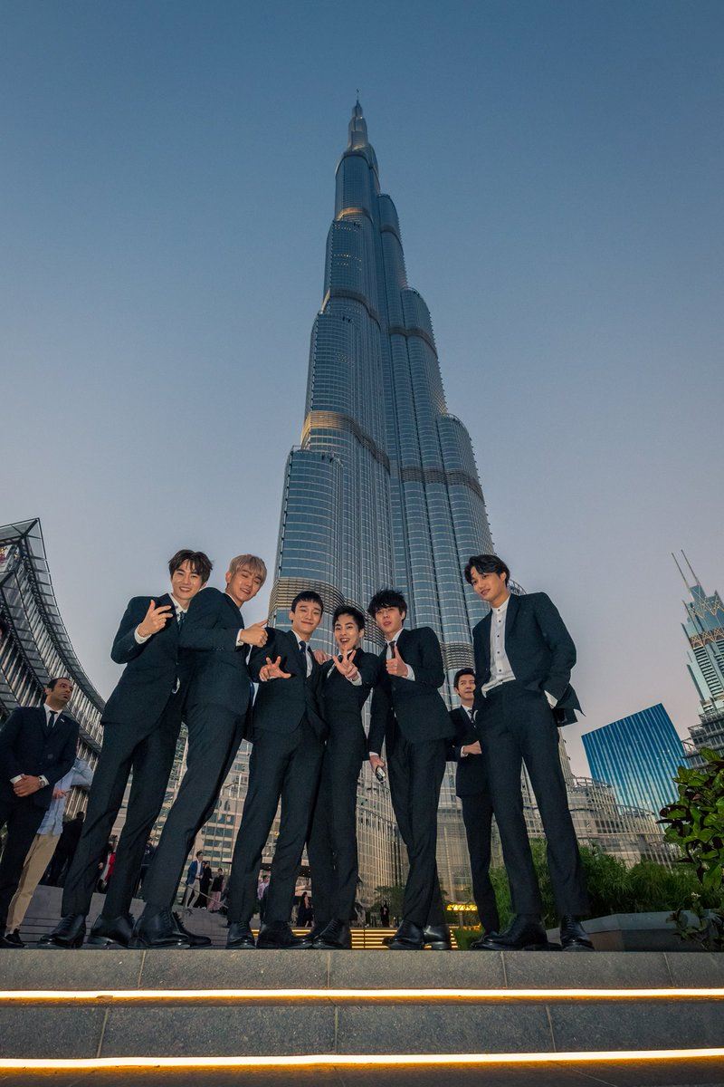 gambar-gambar exo kat dubai ni buat korang jealous