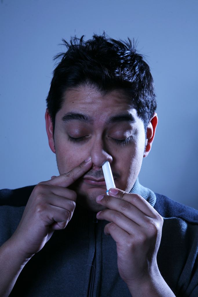 hidung tersumbat ? ni cara betul guna vicks inhaler 