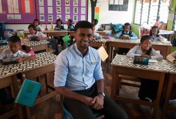 cikgu dari pahang ini tersenarai 10 finalis anugerah hadiah guru global 2020