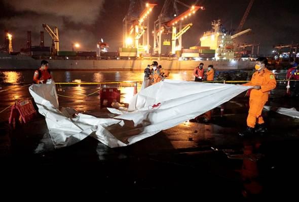 tak buat swab test dan dihalang naik pesawat, keluarga syukur terselamat dari nahas