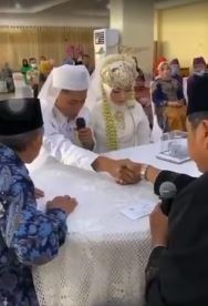 bapa teruja anak sah angkat nikah, tepuk meja sampai pecah!
