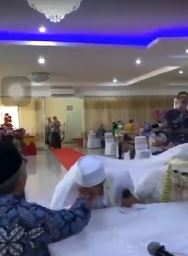 bapa teruja anak sah angkat nikah, tepuk meja sampai pecah!