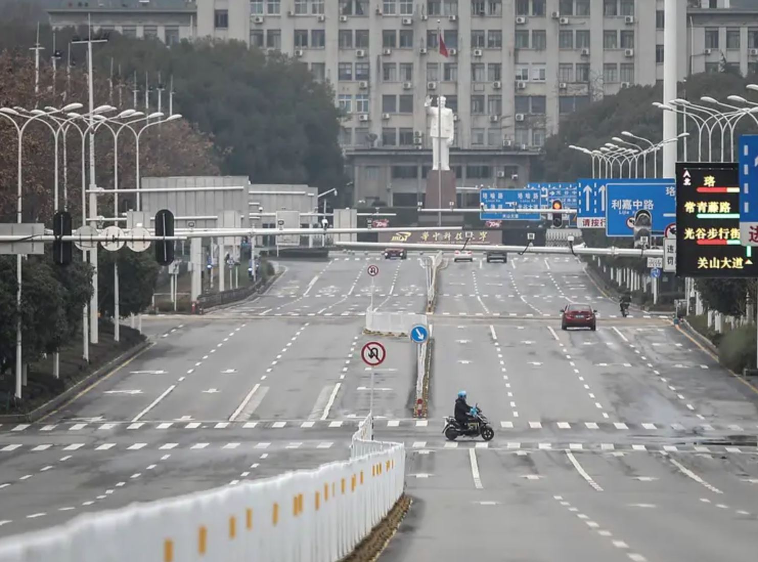 lebih 3 bilion penduduk dunia sama-sama duduk rumah lawan covid-19