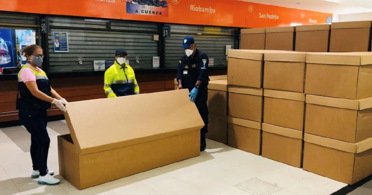 mayat covid-19 dibiarkan tepi jalan akibat tak cukup keranda