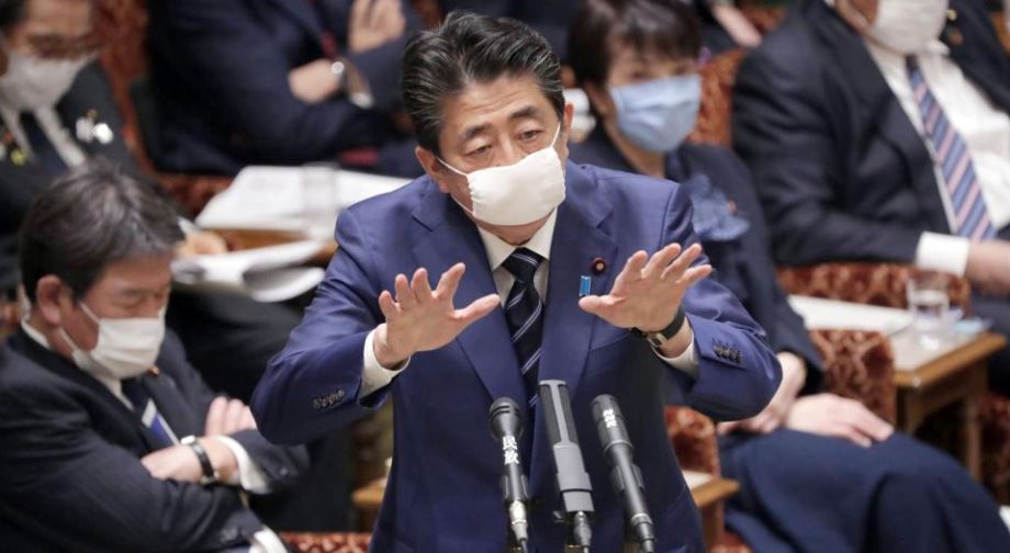 abe tawar ubat antivirus percuma kepada 20 negara rawat covid-19