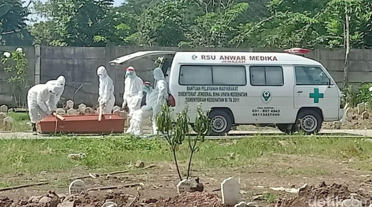 akibat buka keranda mayat pesakit covid-19, 15 lagi penduduk kampung dijangkiti