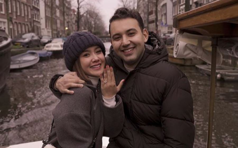 cita citata cari lelaki bujang, pintar dan berbintang libra