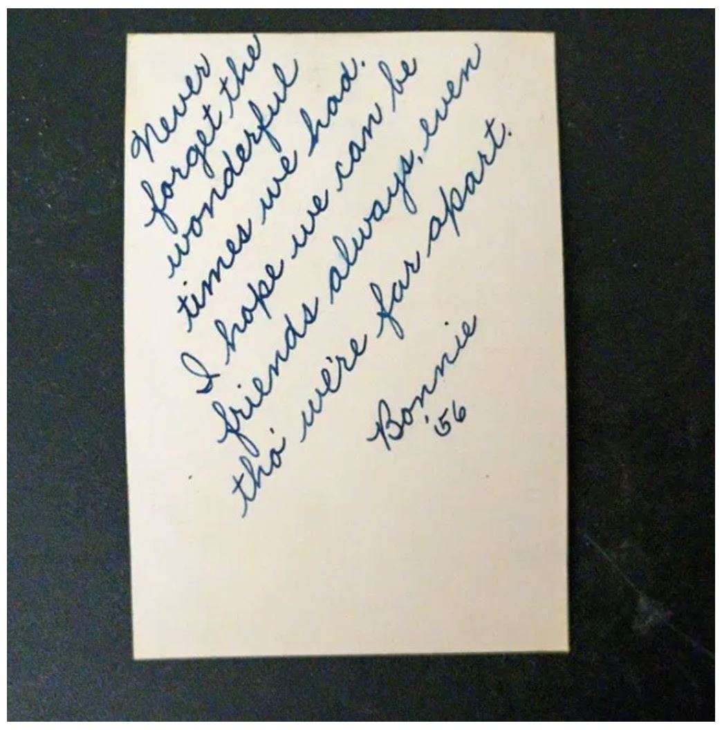 selepas 63 tahun, dompet pelajar tahun 1957 ditemui semula, rupanya disebalik loker sekolah