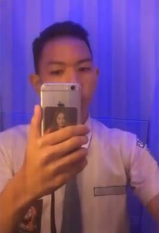 dah lambat nak ke sekolah, remaja naik pesawat untuk pertama kali dalam hidup