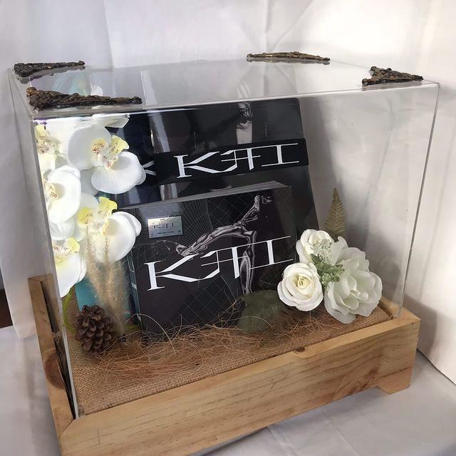 pengantin wanita minat k-pop teruja terima hantaran album solo kai exo