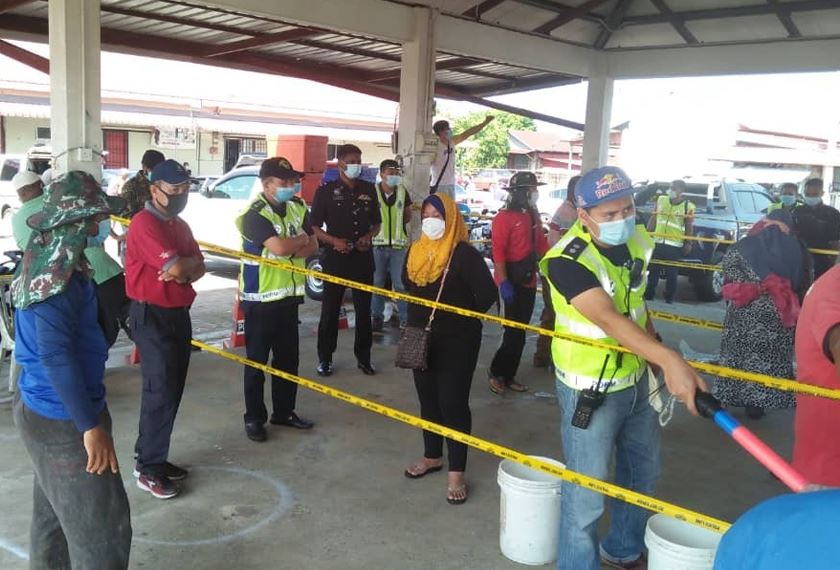 nelayan dilarang berniaga cara berbisik elak jangkitan covid-19