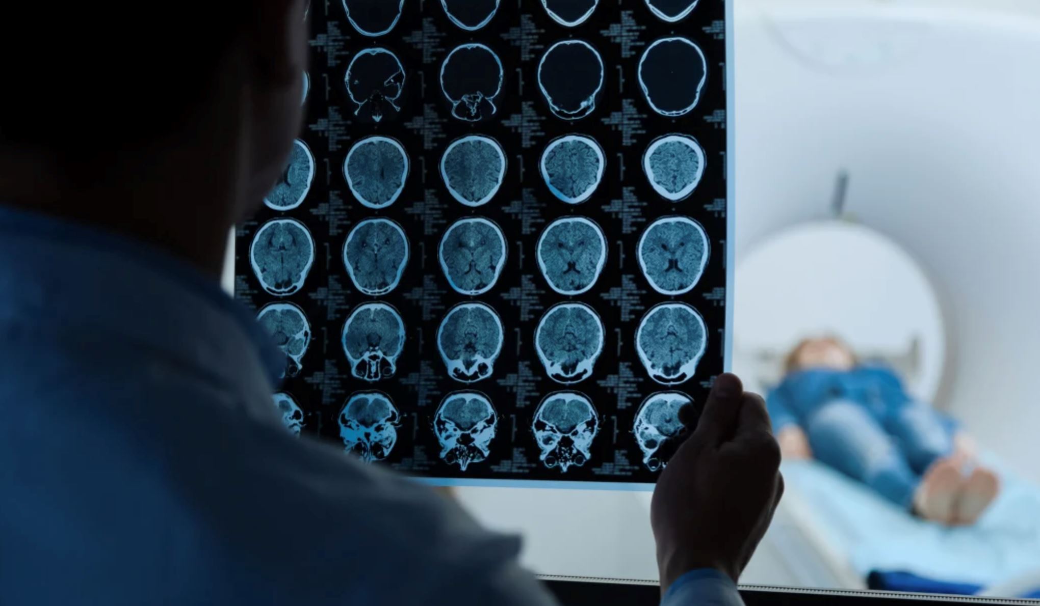 wanita bisu tiba-tiba boleh bercakap dengan empat loghat berbeza