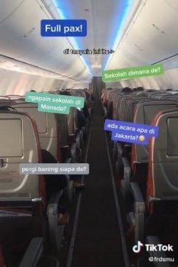 dah lambat nak ke sekolah, remaja naik pesawat untuk pertama kali dalam hidup