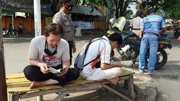 dihukum baca yasin dan laung azan kalau tak pakai face mask