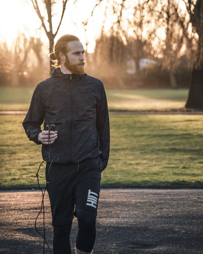 mulanya hanya suruh simpan jambang, sekarang tengok apa dah jadi pada lelaki ni