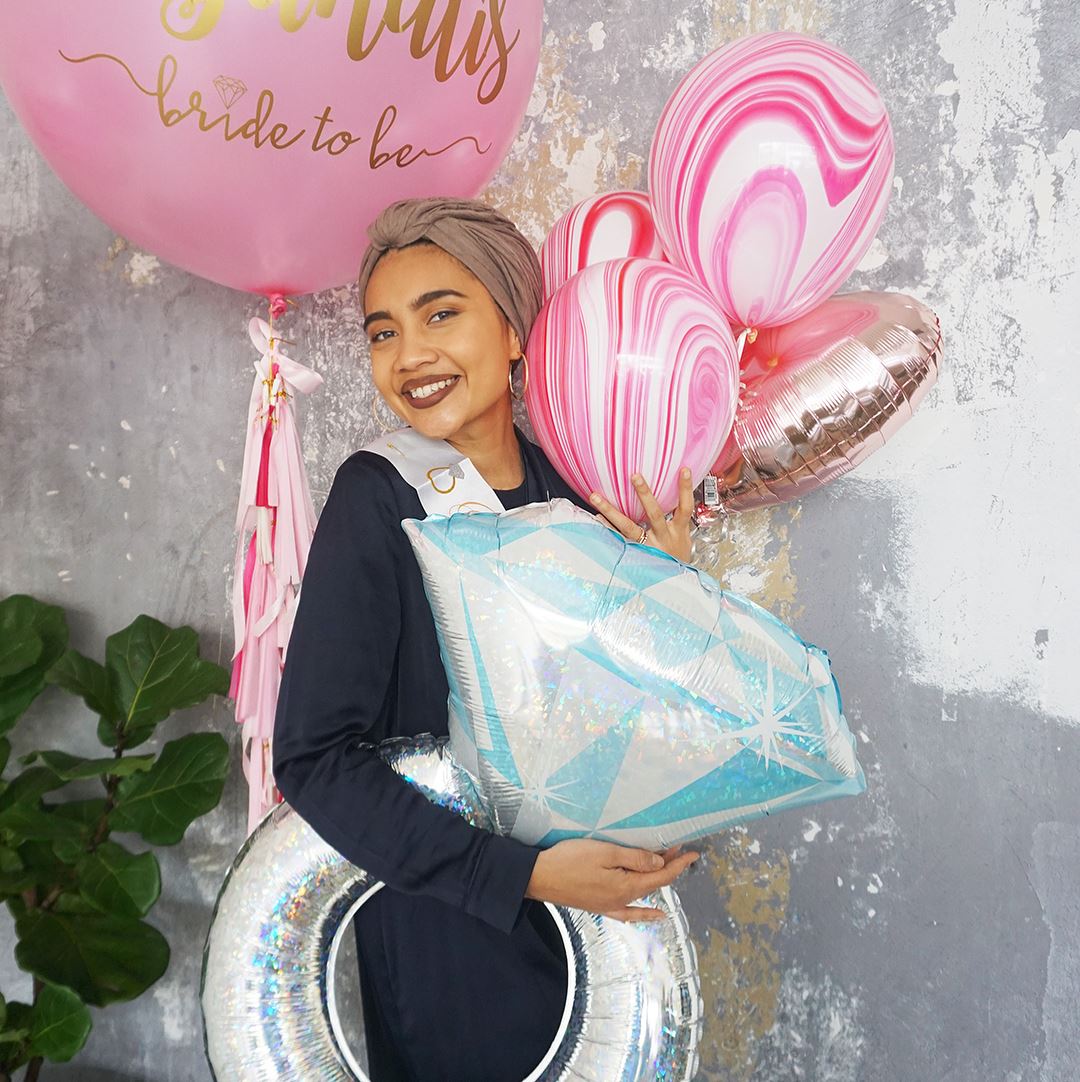 yuna dan adam bakal bernikah 28 januari ini