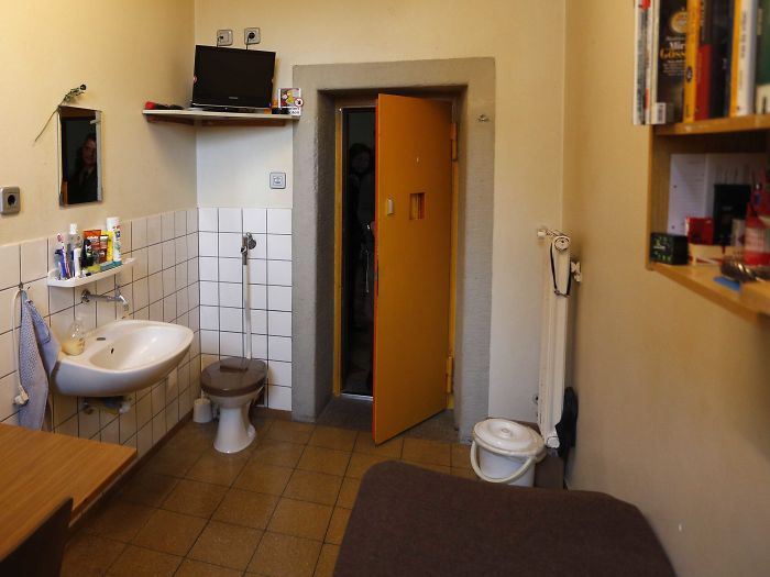 wow! ini rupanya penjara seluruh dunia. ada yang macam hotel!