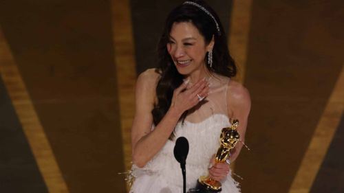 pecah rekod lagi, michelle yeoh jadi kebanggaan malaysia terima bintang ke-2,836 di hollywood walk of fame!